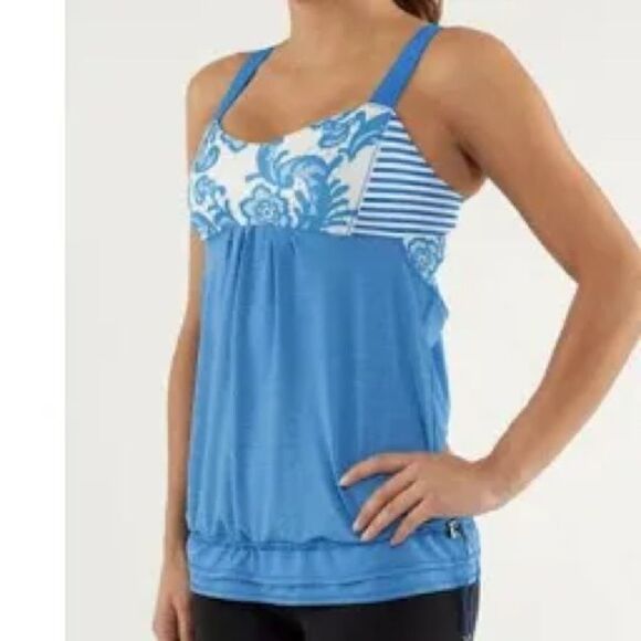 Lululemon Back On Track Tank Top ReSale. Blue/Cream. Size 4. - Picture 2 of 4